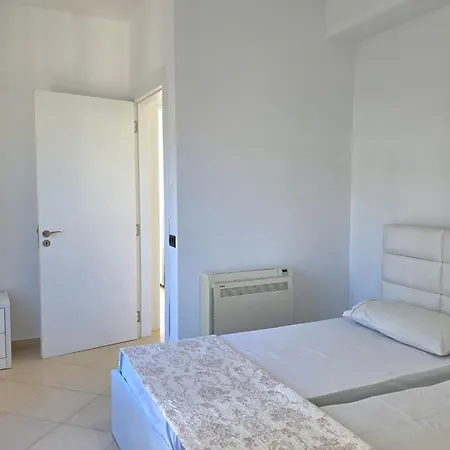 Apartment In Near Sandy Durrës