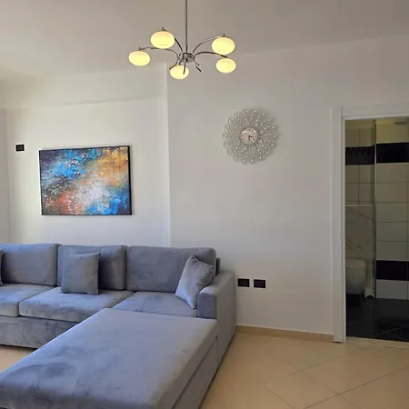 In Near Sandy Apartment Durrës